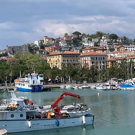 Le Di Nathan * La Spezia