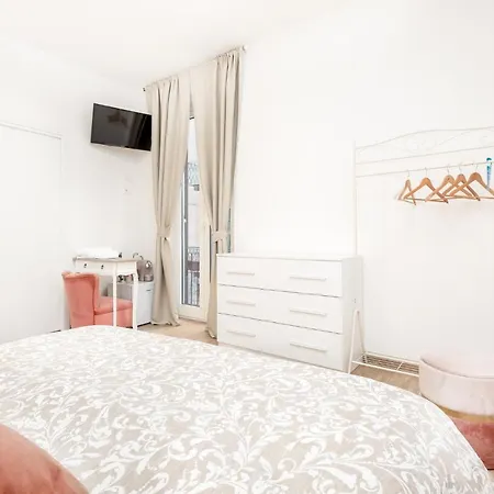 Le Di Nathan Guest house