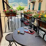 Le Di Nathan - 5 Terre Near The Station 3* La Spezia