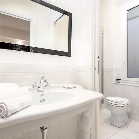 Le Di Nathan La Spezia